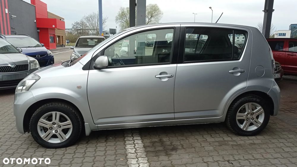 Daihatsu Sirion 1.3 CooLine - 7