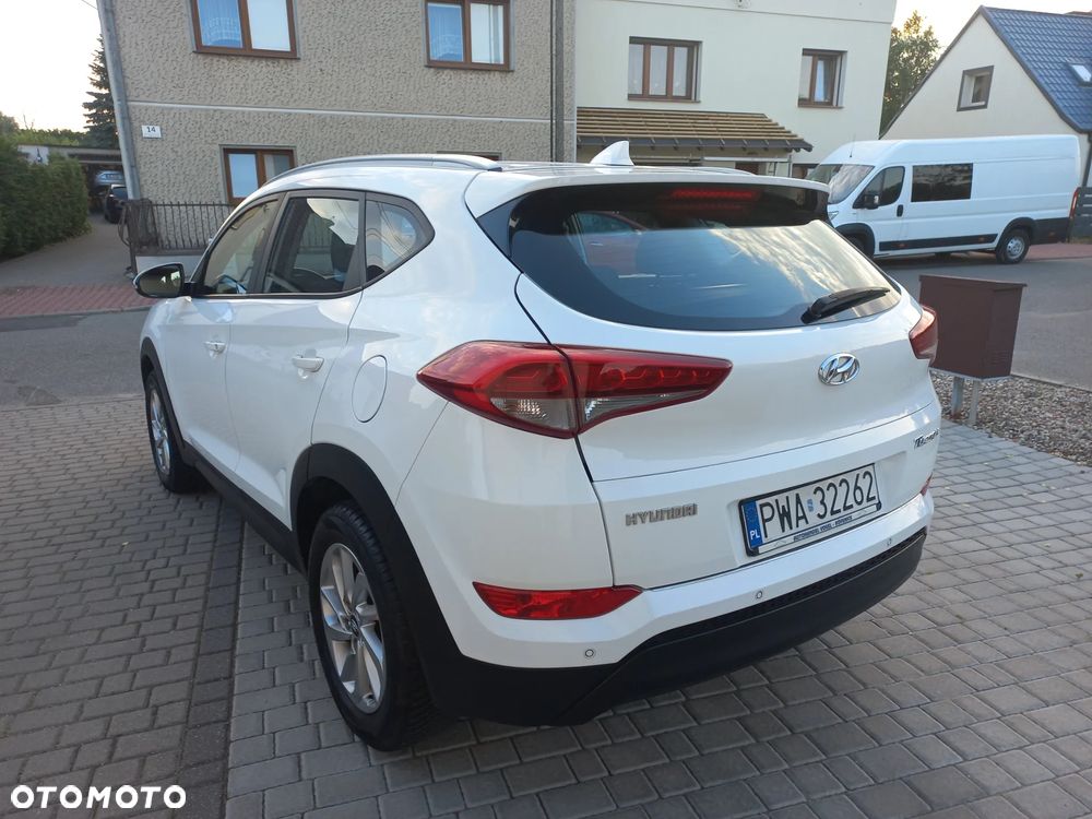 Hyundai Tucson blue 1.7 CRDi 2WD DCT Style - 16