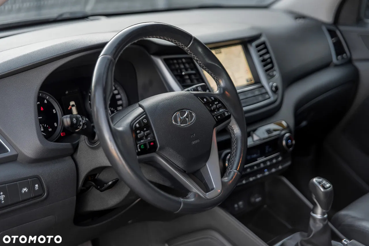 Hyundai Tucson blue 1.7 CRDi 2WD Advantage - 16