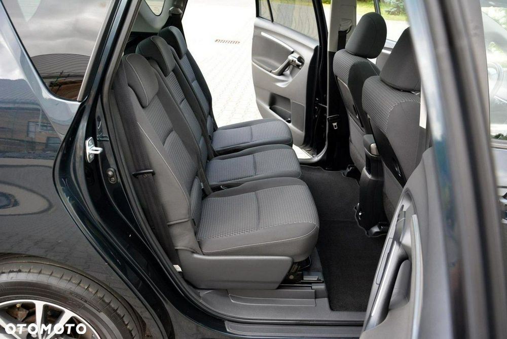 Toyota Verso 1.8 5-Sitzer Executive - 16