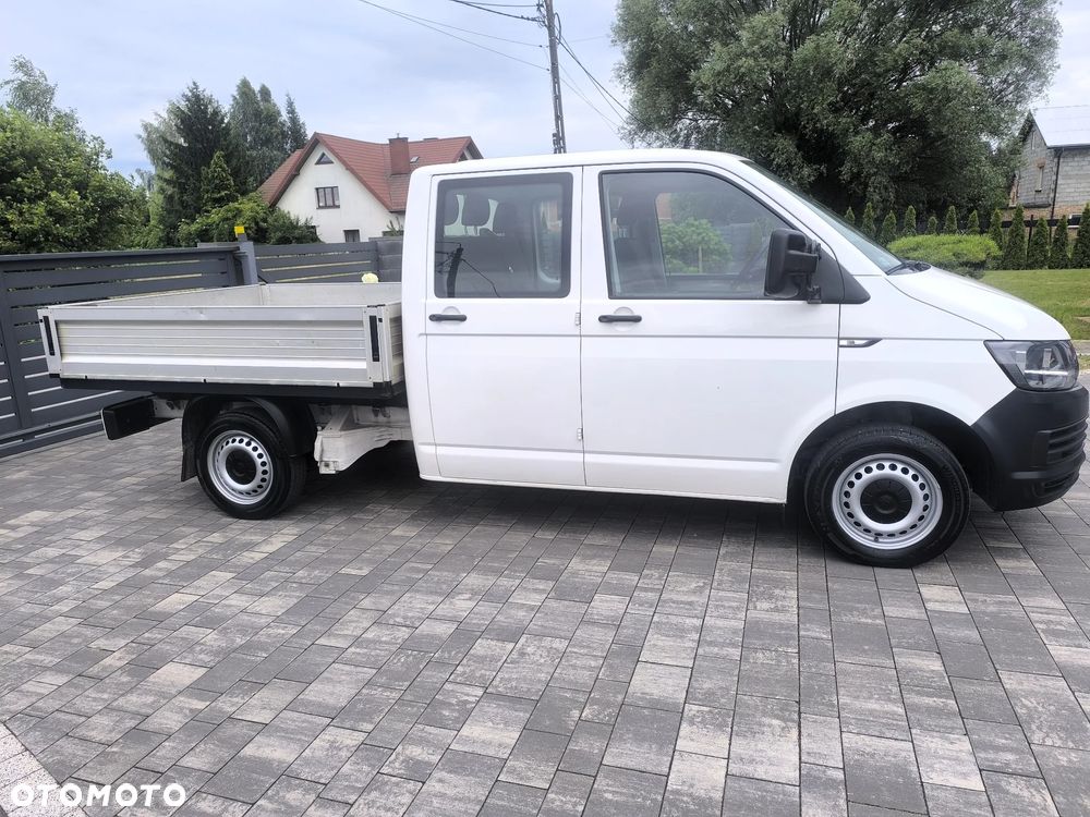 Volkswagen Transporter - 4
