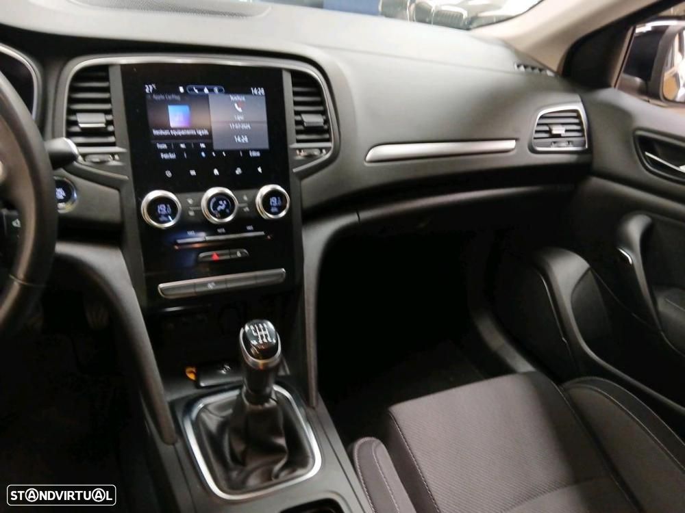 Renault Mégane Sport Tourer 1.5 Blue dCi Equilibre - 4