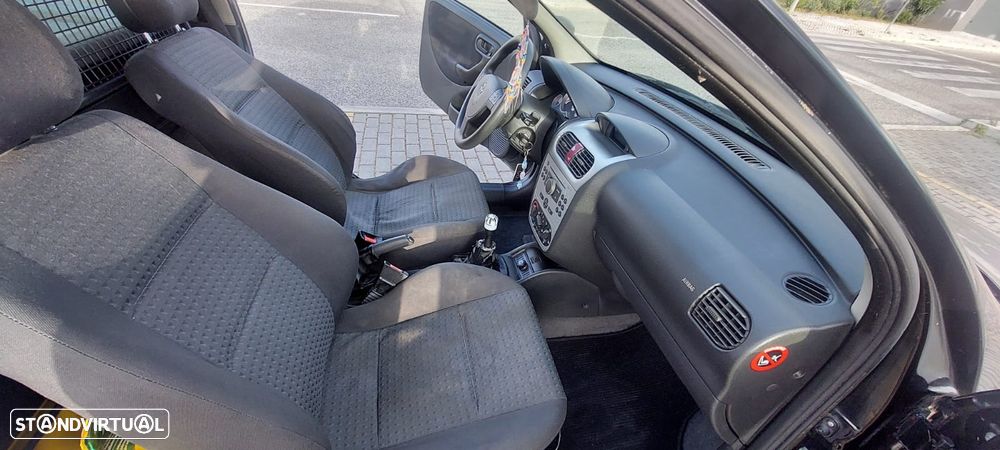 Opel Corsa 1.3 CDTi First - 9