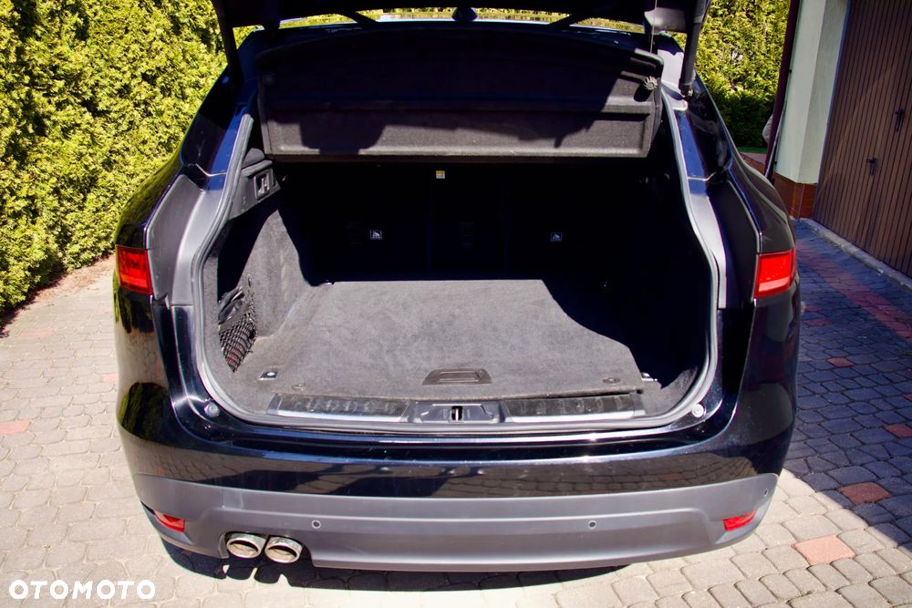 Jaguar F-Pace 20d Portfolio - 5