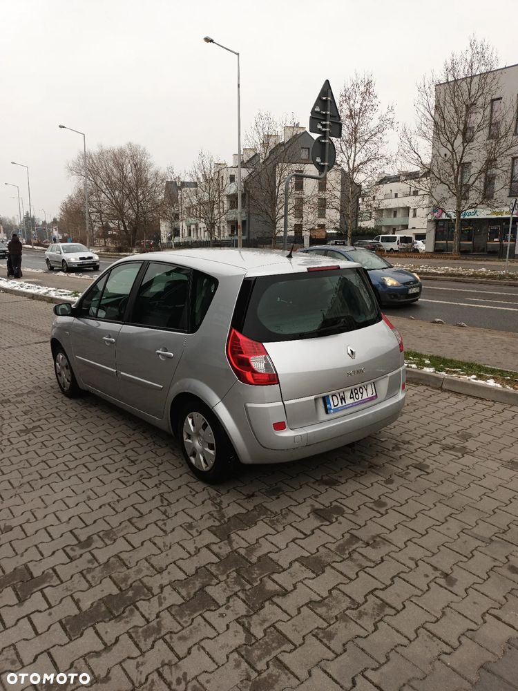 Renault Scenic - 4
