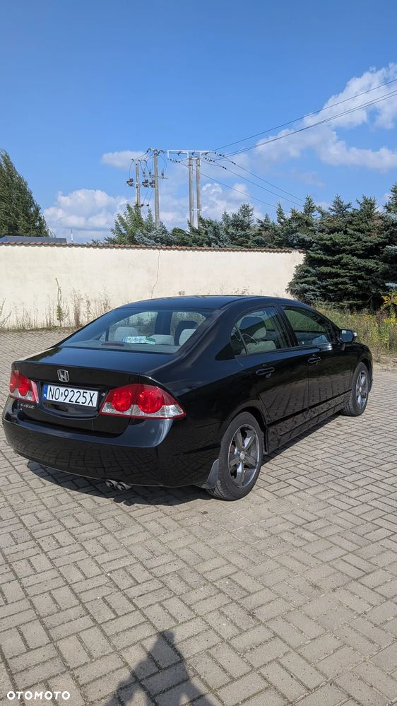 Honda Civic 1.8 Comfort - 6