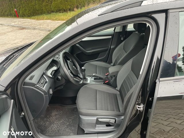 Skoda Octavia 1.5 TSI GPF ACT Ambition - 5