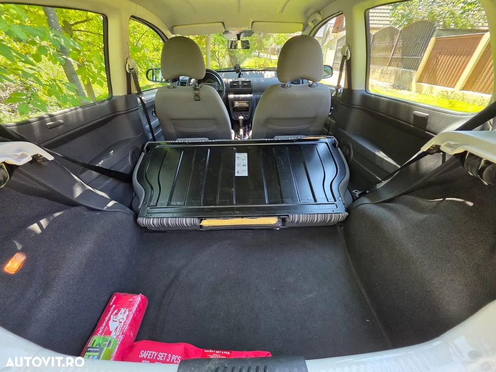 Volkswagen Fox 1.2 - 4