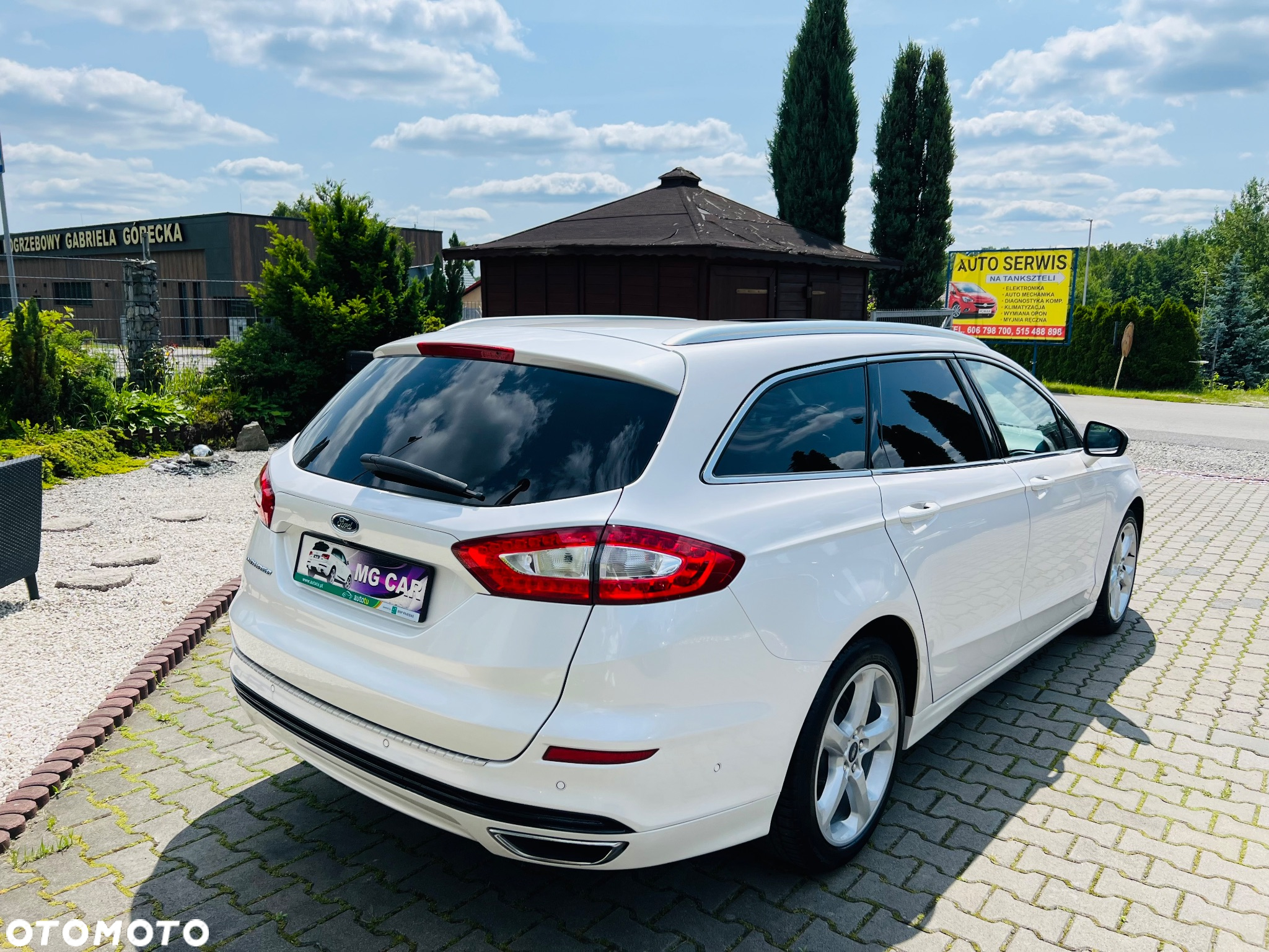 Ford Mondeo Turnier 2.0 TDCi Start-Stopp PowerShift-Aut Titanium - 10