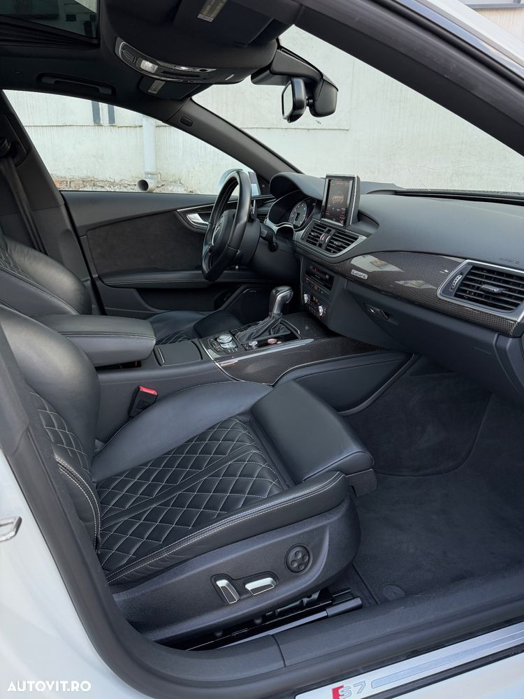 Audi S7 Standard - 13