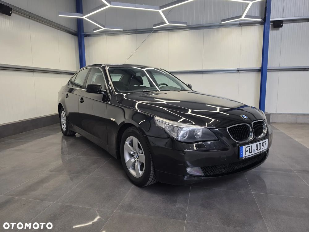 BMW Seria 5 520d Special Edition - 9