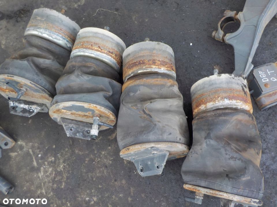 DAF 105 PODUSZKA ZAWIESZENIA TYŁ