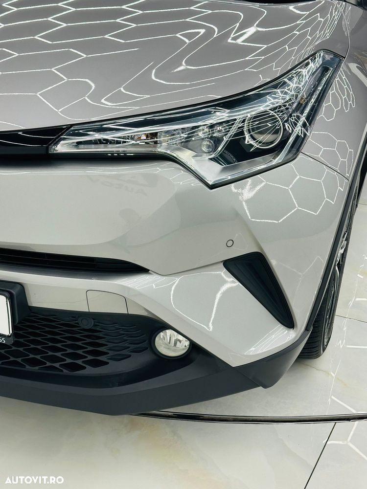 Toyota C-HR - 10