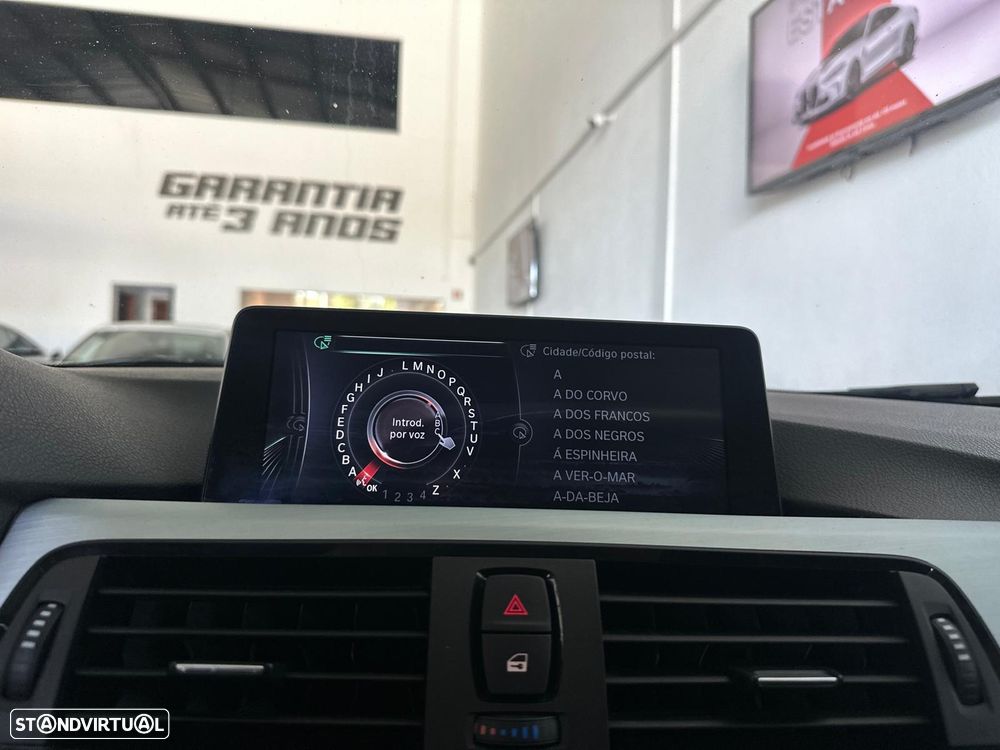 BMW 320 d Pack M - 23