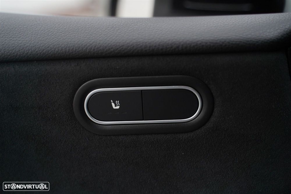 Mercedes-Benz A 250 e AMG Line - 34