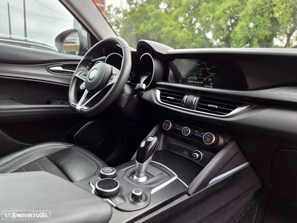 Alfa Romeo Stelvio 2.2 D Super AT8 - 16