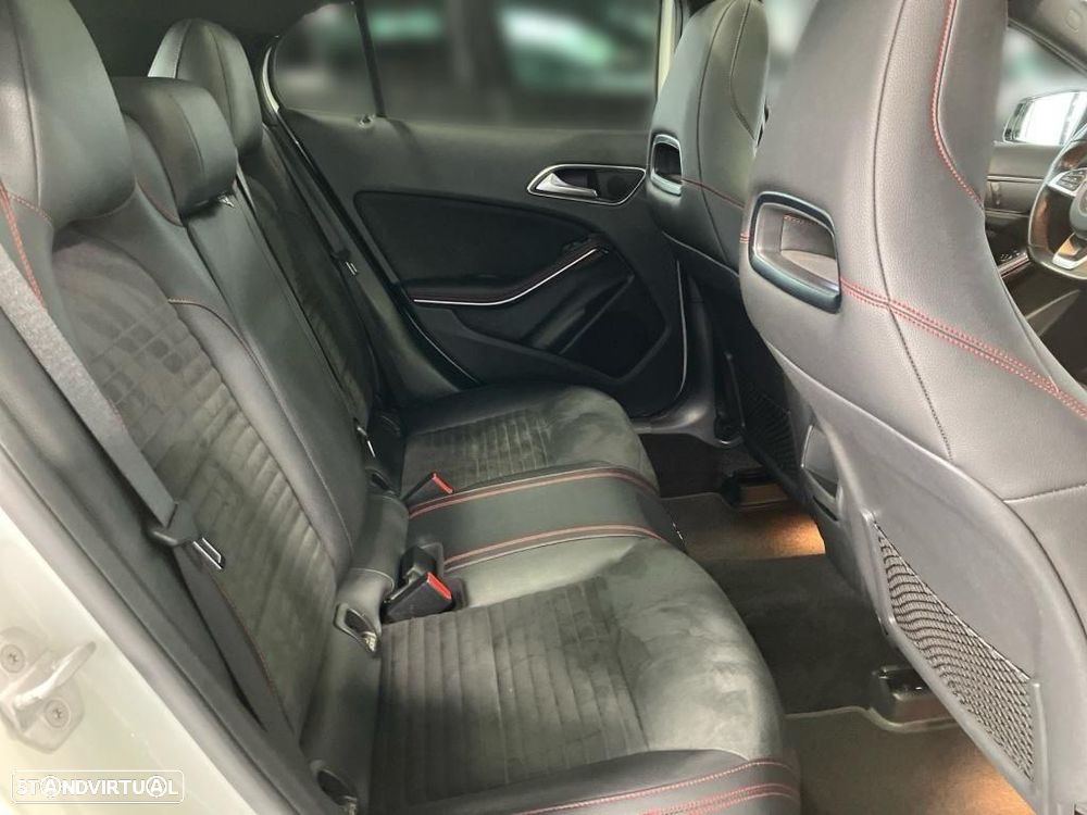 Mercedes-Benz GLA 220 d 4Matic 7G-DCT AMG Line - 8