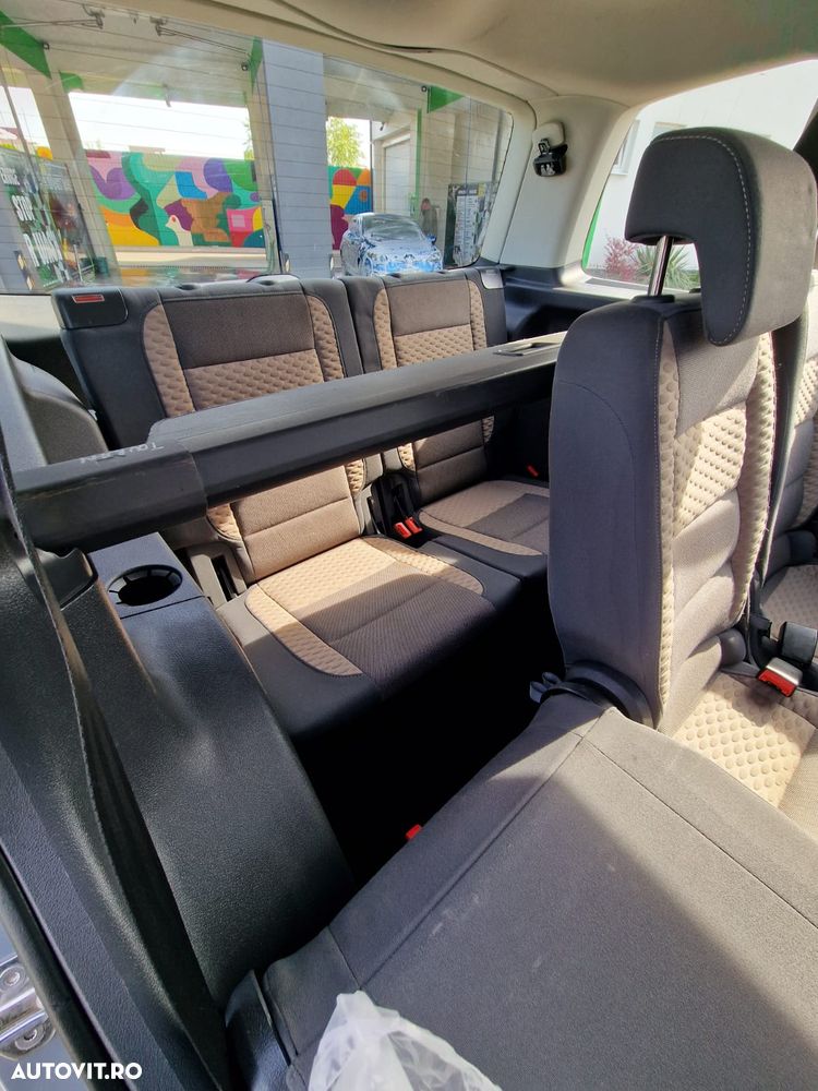 Volkswagen Touran 1.4 TSI STYLE - 4