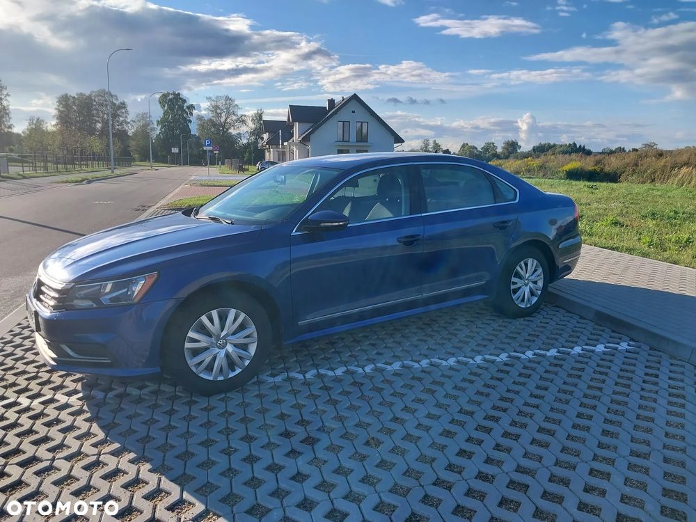 Volkswagen Passat 1.8 TSI (BlueMotion Technology) DSG Comfortline - 5