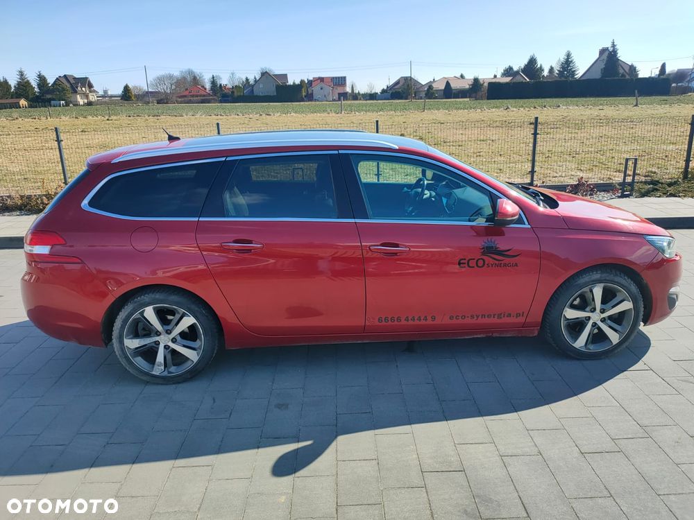 Peugeot 308 2.0 Blue HDi Allure S&S - 4
