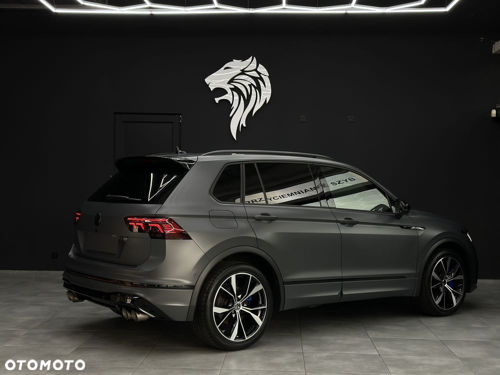 Volkswagen Tiguan - 2