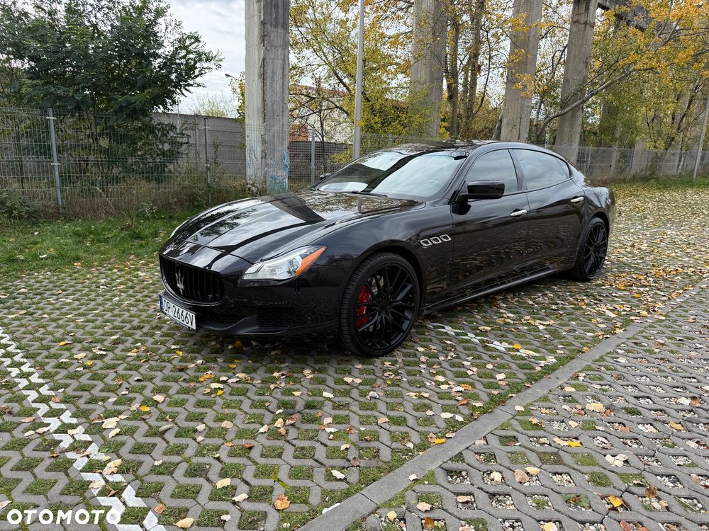 Maserati Quattroporte - 3