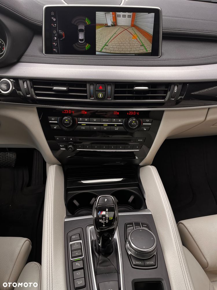 BMW X6 xDriveM50d - 29