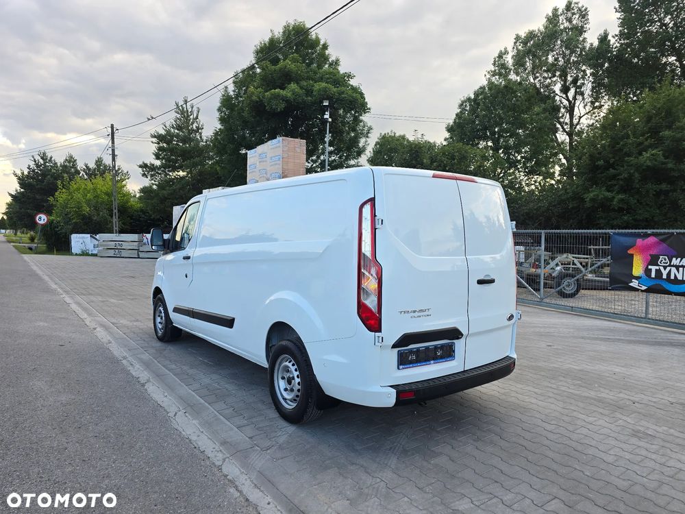 Ford Transit Custom 3 osobowy - 13