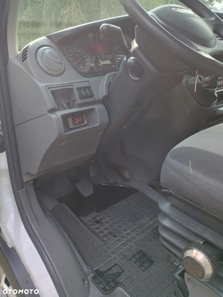 Iveco 35C15 - 15