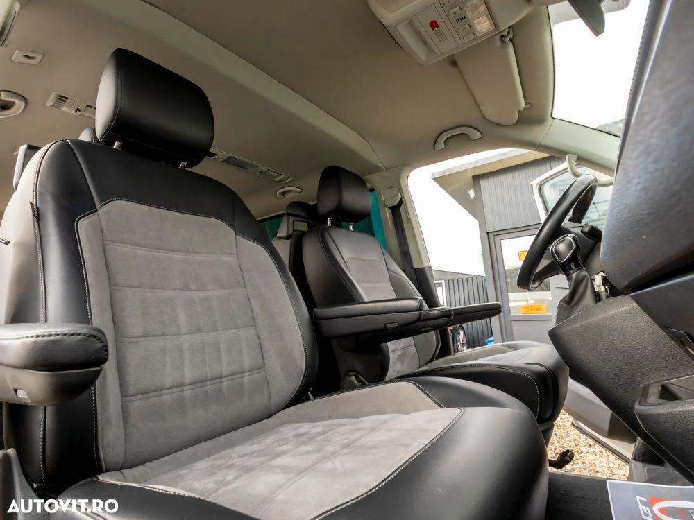 Volkswagen Caravelle T6.1 2.0 TDI 146 kW KR Comfortline DSG 4M - 5