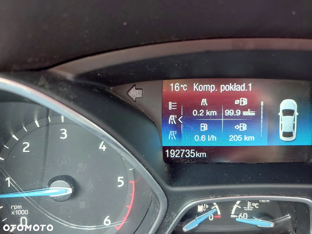 Ford Focus 1.5 TDCi DPF Start-Stopp-System ST-Line - 12