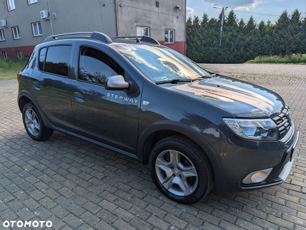 Dacia Sandero 1.0 TCe Laureate S&S - 33