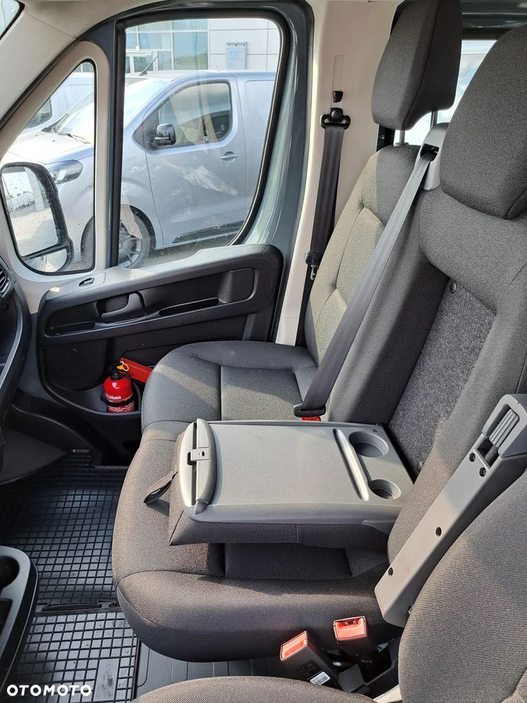 Fiat Ducato Doka FABRYCZNA ZABUDOWA Dostępny od RĘKI!!! - 23