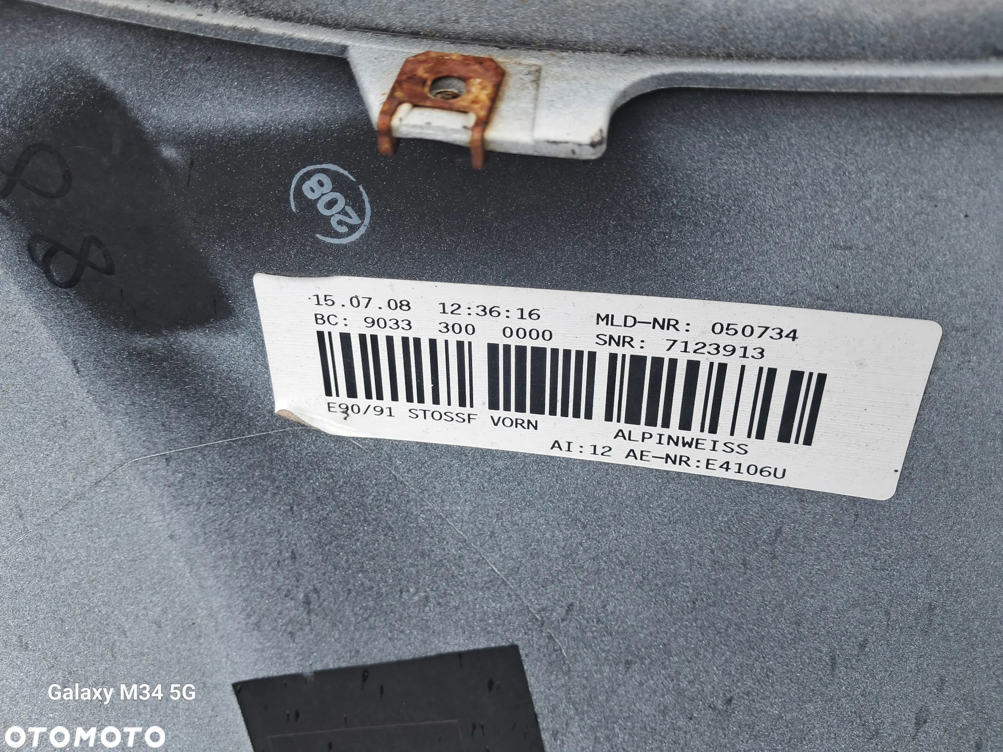 BMW 318i E90 zderzak przód 300 - 8