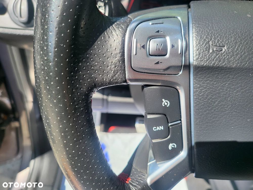 Ford S-Max 2.0 EcoBoost Titanium X - 34