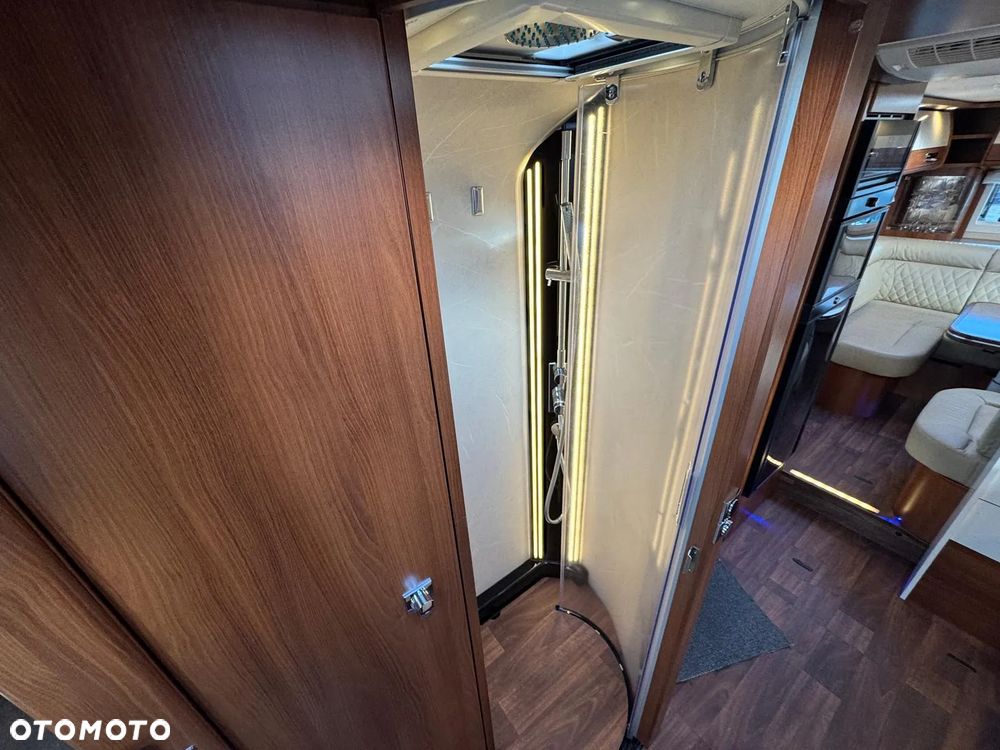 Carthago Liner for Two Iveco I 53L - 22