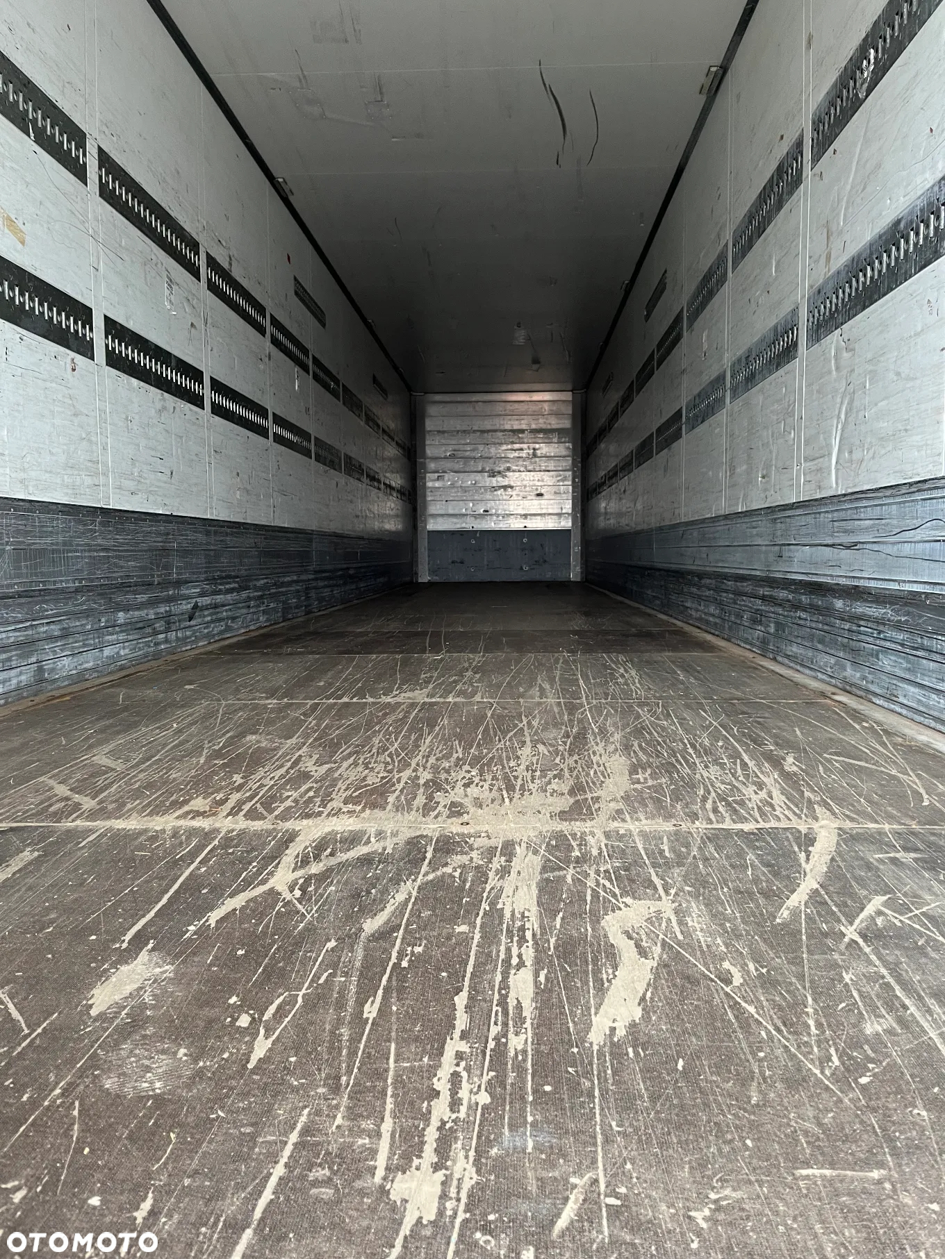 Schmitz Cargobull - 19