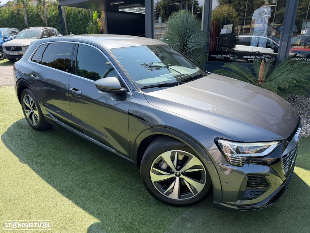 Audi Q8 e-Tron 50 quattro S line - 11