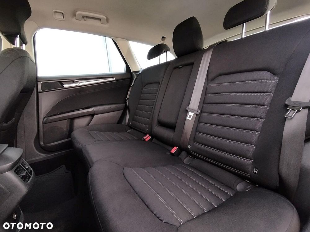 Ford Mondeo - 15