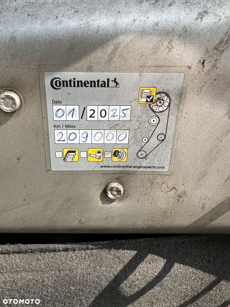 Peugeot 308 1.6 BlueHDi Allure S&S EAT6 - 22