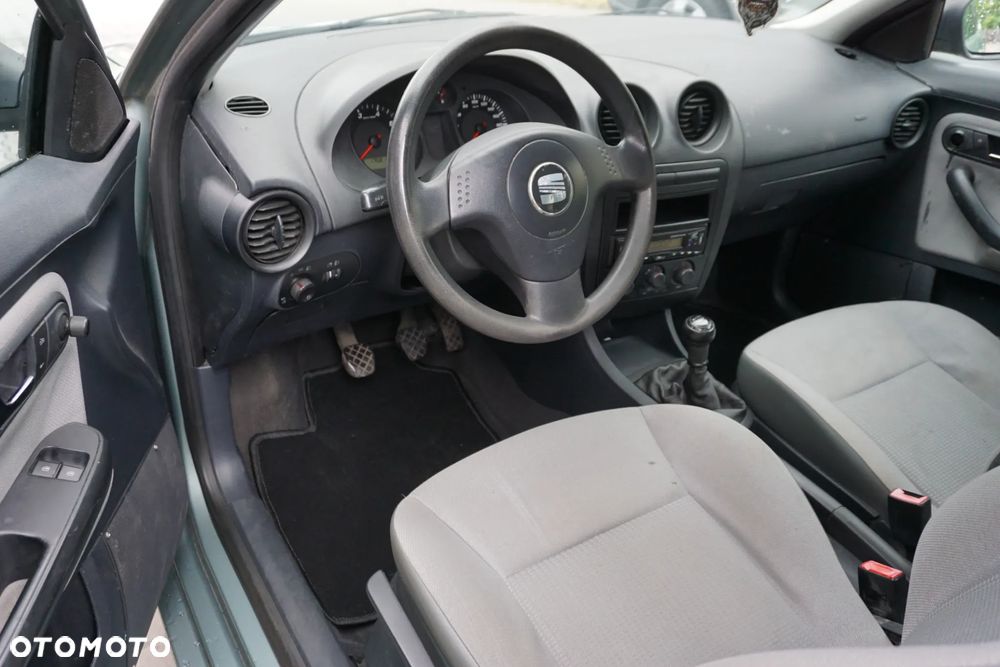 Seat Ibiza 1.2 12V Signo - 7