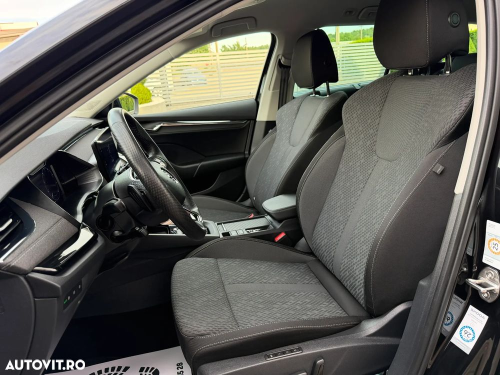 Skoda Octavia 2.0 TDI (Green tec) DSG Style - 6