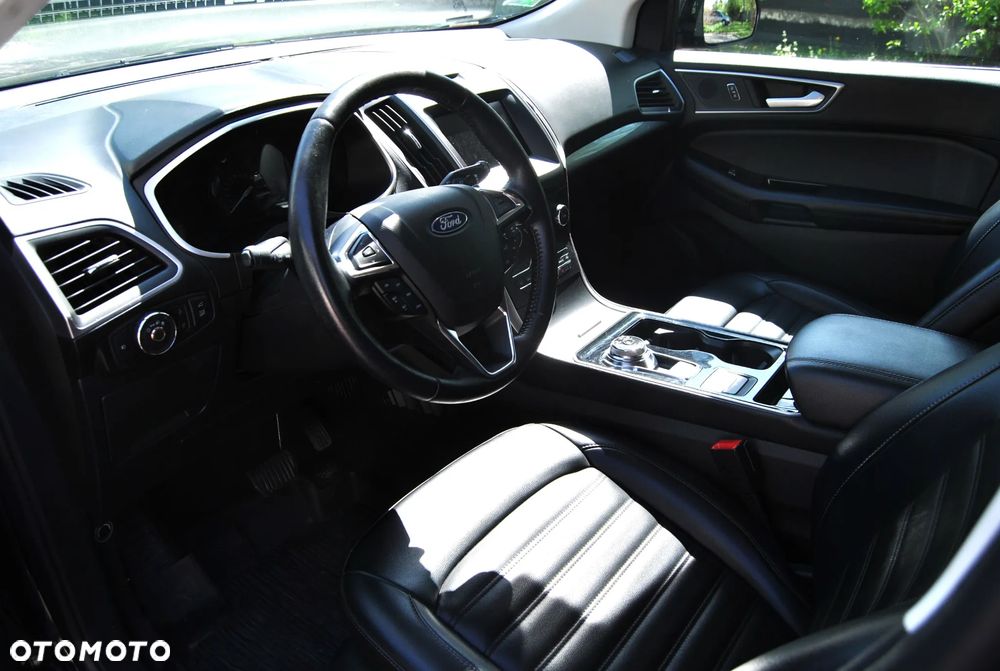 Ford Edge - 5