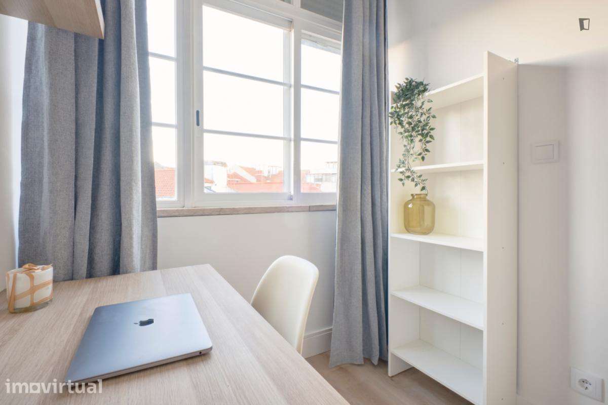 Quarto - localizado em Alameda Lisbon - Grande imagem: 5/38