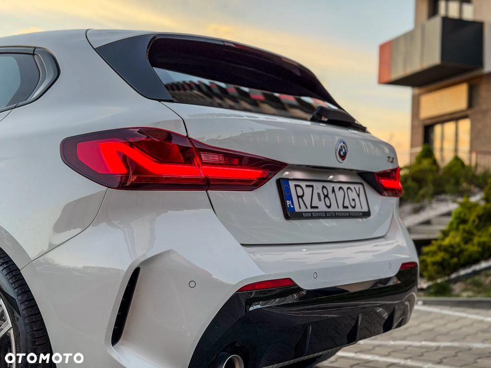 BMW Seria 1 118i M Sport - 11