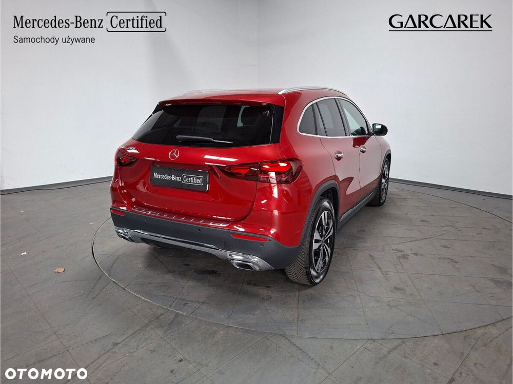 Mercedes-Benz GLA 200 mHEV Progressive 7G-DCT - 5