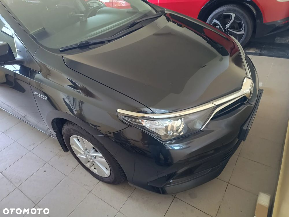 Toyota Auris Hybrid 135 Active - 6