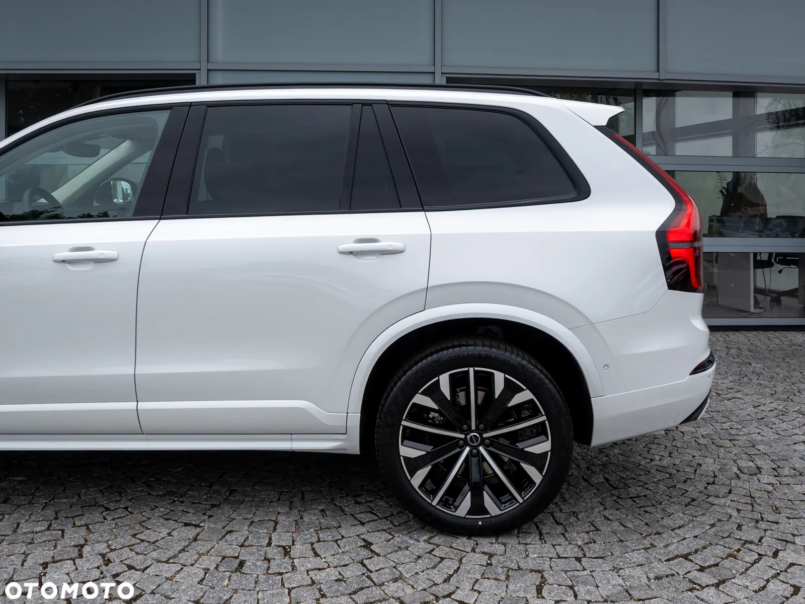 Volvo XC 90 B5 B AWD Ultra Dark 7os - 13