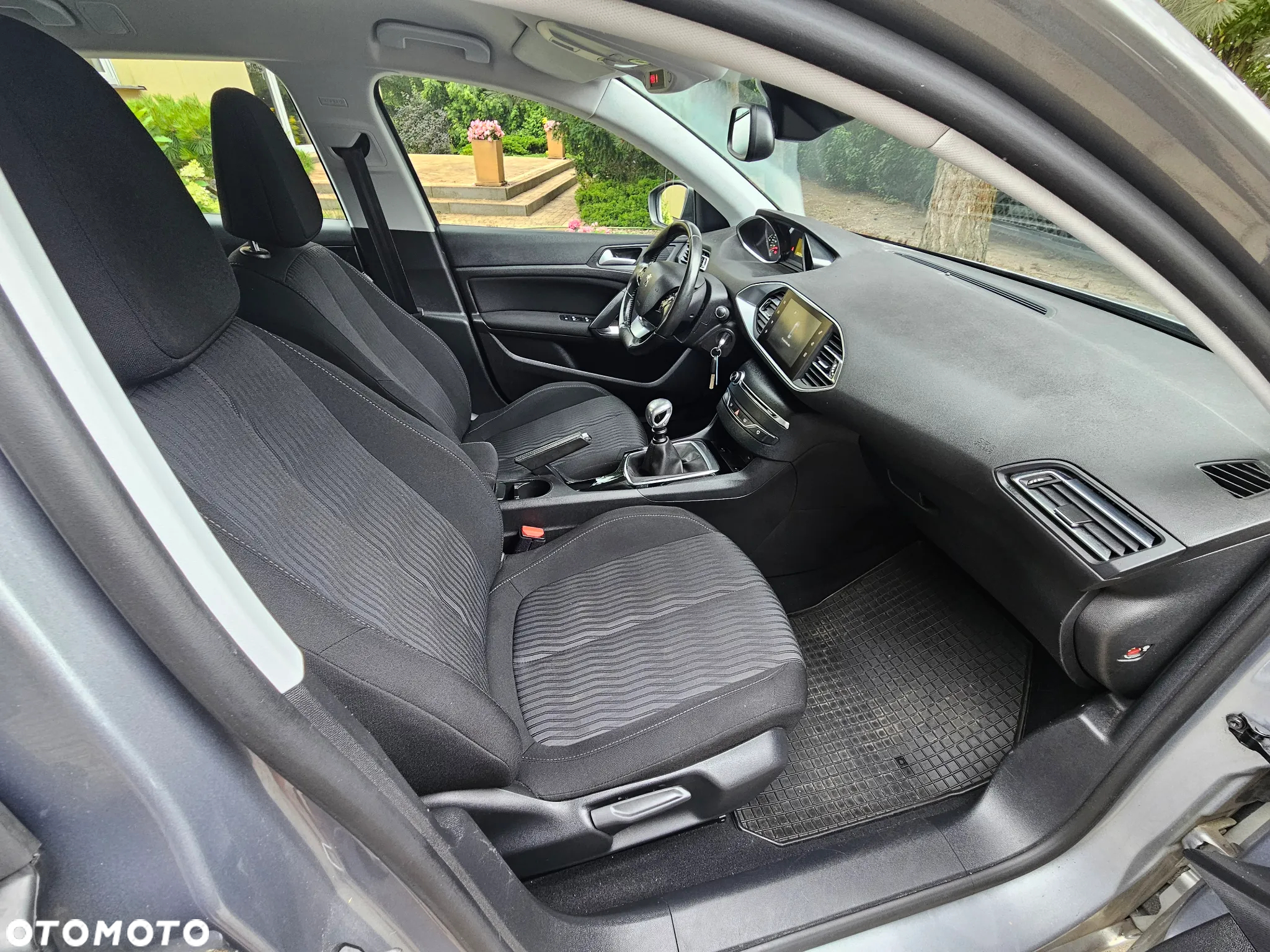 Peugeot 308 BlueHDi FAP 120 Stop & Start Allure - 15