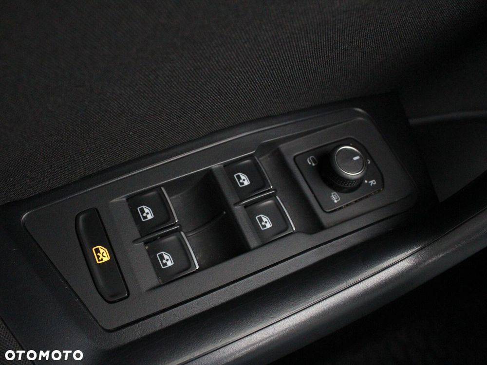 Volkswagen T-Roc 1.5 TSI GPF ACT Premium DSG - 22